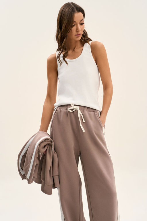 Костюм GO F3108/04-03.164-170 капучино