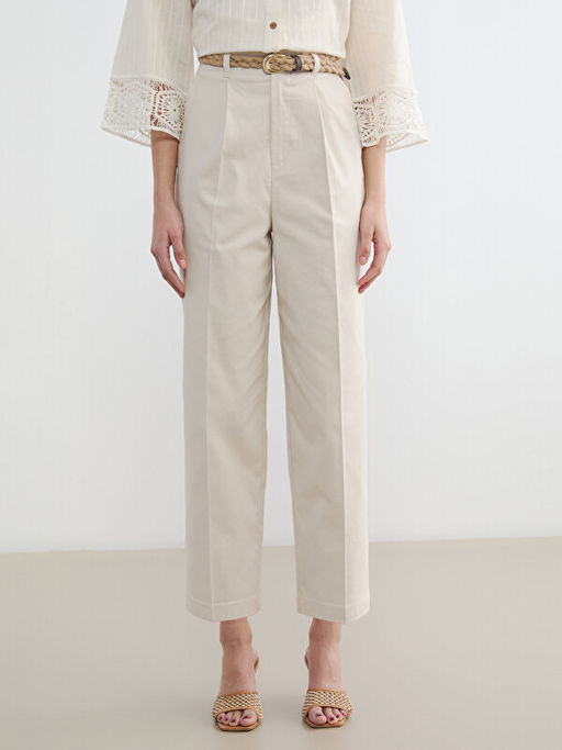 Beli Kemerli Loose Fit Kad?n Pileli Pantolon