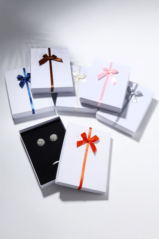 Цена за 6 шт. Коробочка подарочная под набор «Бантик», 13×18 см, (полезная часть 12.5×17.5 см,), МИКС