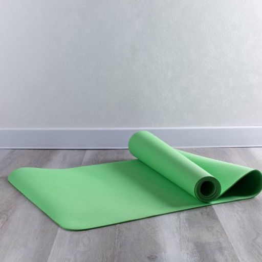 Коврик для йоги и фитнеса спортивный гимнастический EVA 4мм. 173х61х0,4 цвет: светло-зелёный / YM-EVA-4LG / уп 24 - Галеонтрейд фото 2