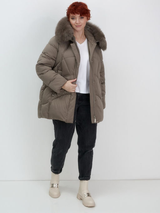 Куртка зимняя женская с мехом и капюшоном тренд коричневого цвета 7656K - Visdeer фото 15