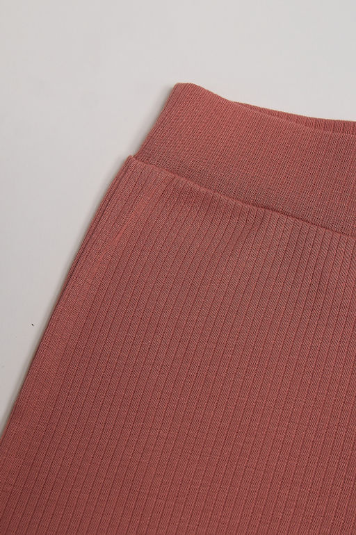 Арт. 9134/3 Пижама с шортами 42-50 Цвет:верх-кирпичный,низ-кирпичный