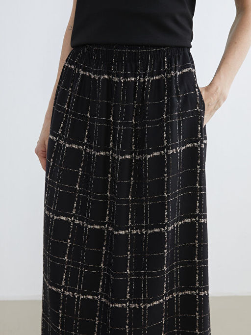 Beli Lastikli Desenli Belmando Klo? Etek