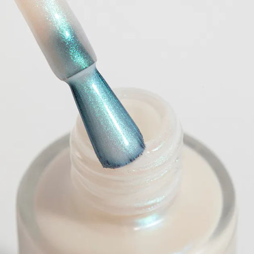 Лак для ногтей Укрепляющий Cover Shine №4