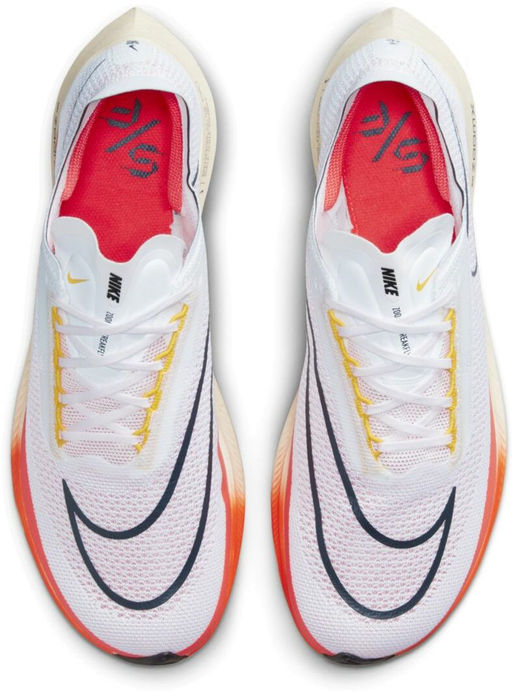 Кроссовки женские