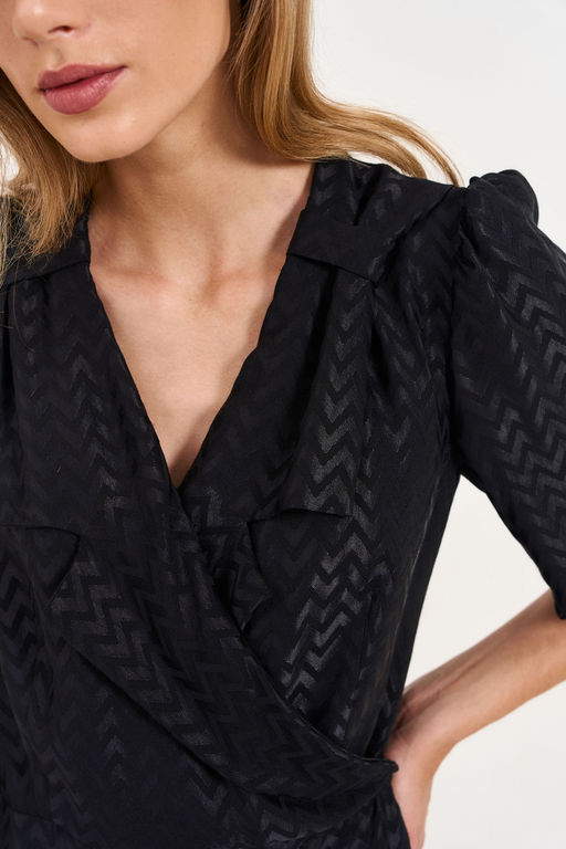 Платье Lenata 11342 рисунок на черном