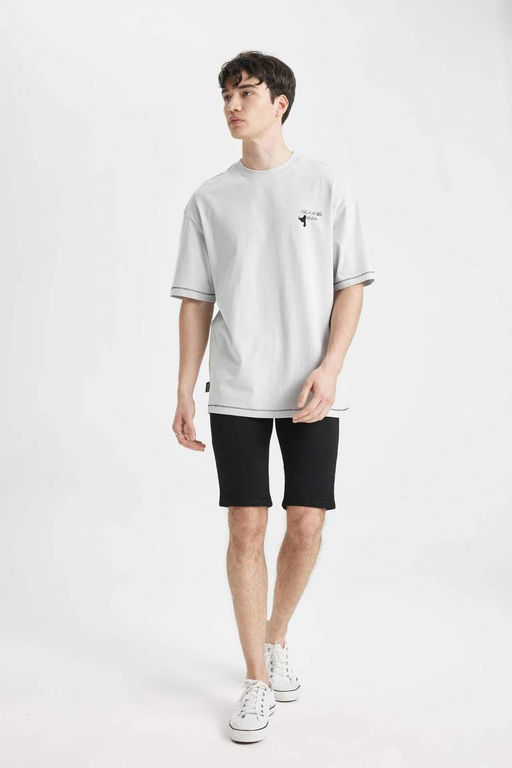 Футболка Comfort Fit с круглым вырезом и короткими рукавами с принтом на спине - Defacto фото 2