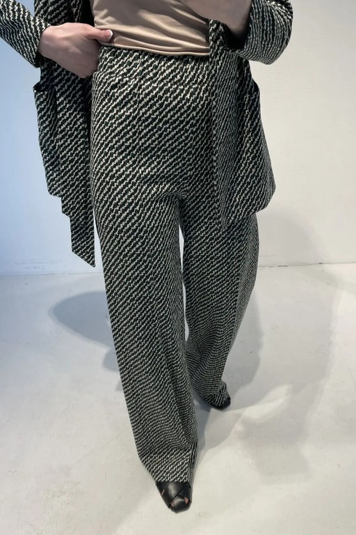 73251 Жакет и брюки