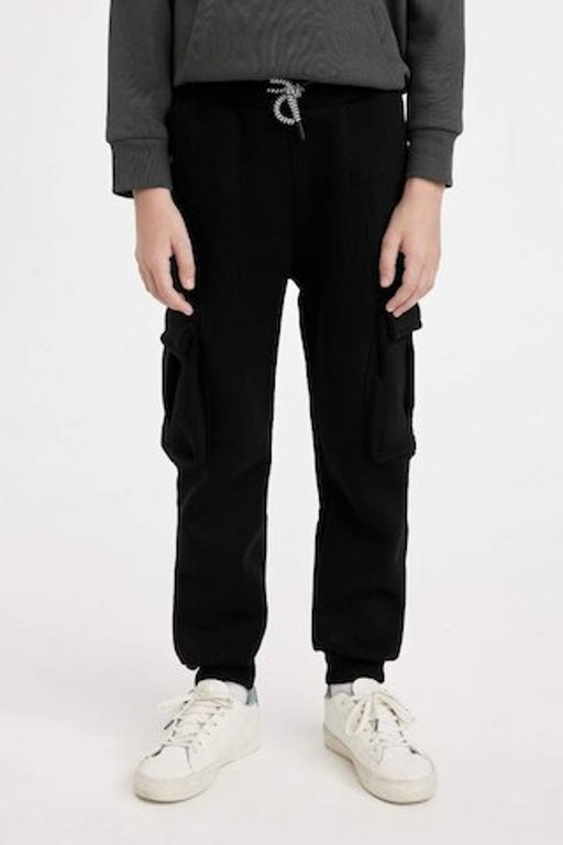 Черные школьные спортивные штаны карго с карманами для мальчиков - Defacto фото 4