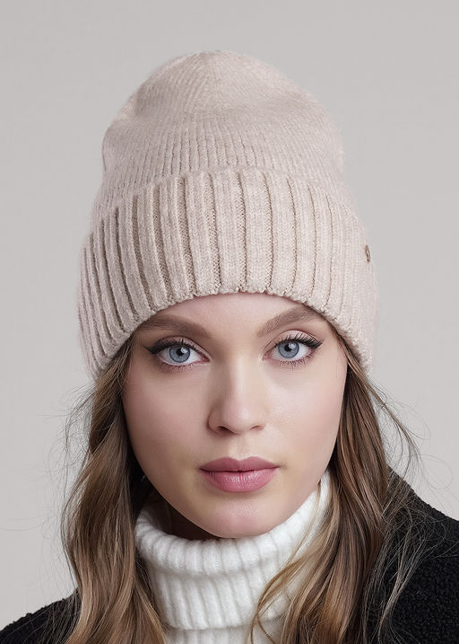 Шапка женская