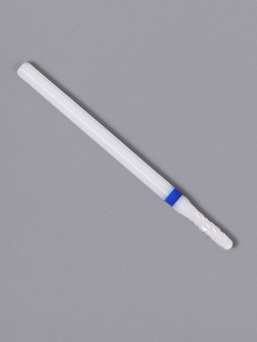 Фреза керамическая для маникюра «Тонкая», средняя нарезка, d=2×8×2.35 мм, в пластиковом футляре, белая