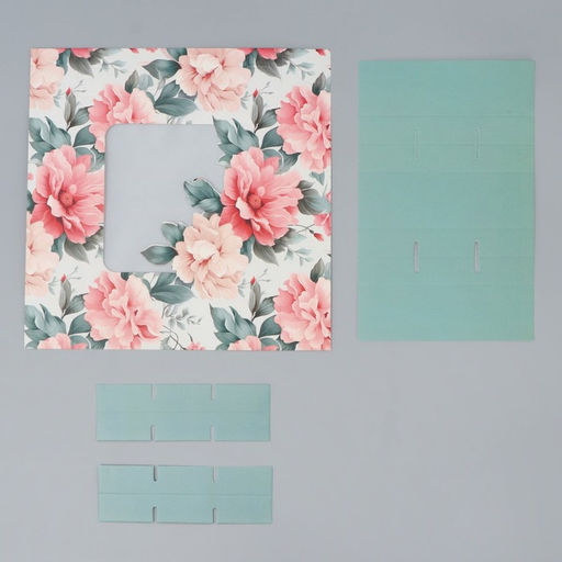 Цена за 5 шт. Коробка для конфет, кондитерская упаковка, 9 ячеек, «Нежность внутри», 14.7×14.7×3.5 см