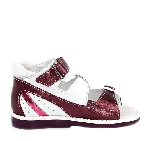 Сандалии для девочек