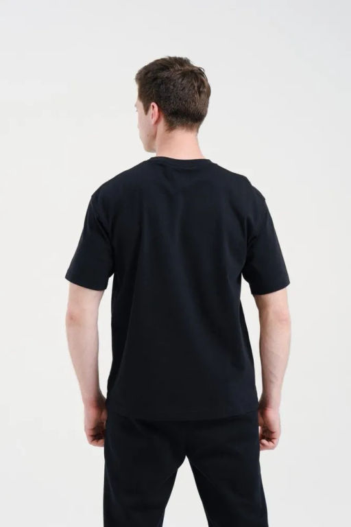 Футболка Черный