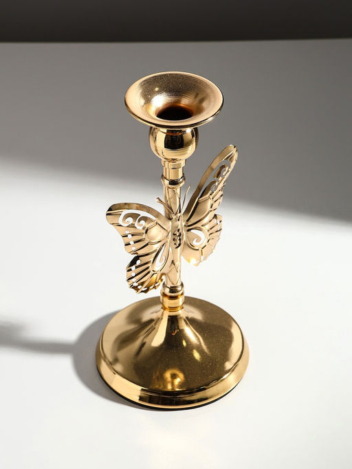 Металлический подсвечник на 1 свечу Ажурная бабочка, d=2.5 см, золото, 11?11?20.5 см