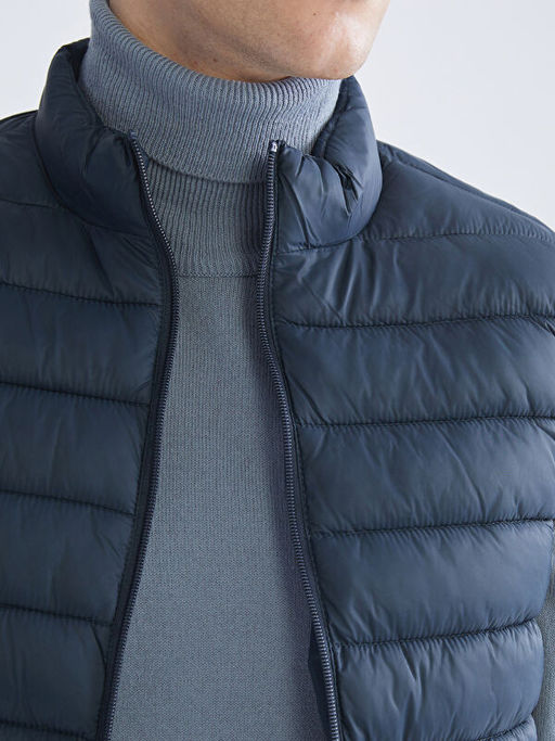 Standart Kal?p Dik Yaka Erkek ?i?me Yelek