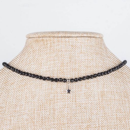 Чокер с подвеской из черной Шпинели огранка 42 см +