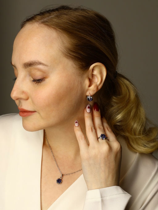 Гарнитур 3 предмета: серьги, кулон, кольцо безразмерное Эдель цветы, цвет синий в серебре, 50 см