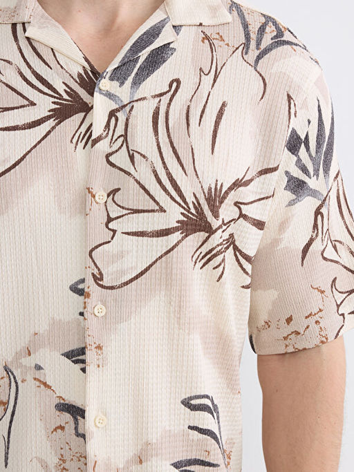 Regular Fit Resort Yaka Desenli Erkek G?mlek