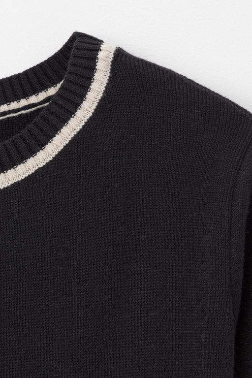 ЕВ 30096/ш/черный джемпер жен