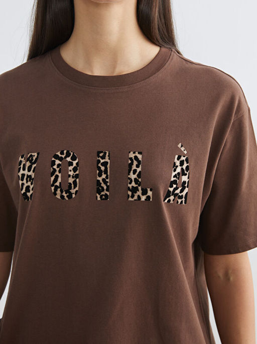 Bisiklet Yaka Bask?l? Oversize Kad?n Ti??rt