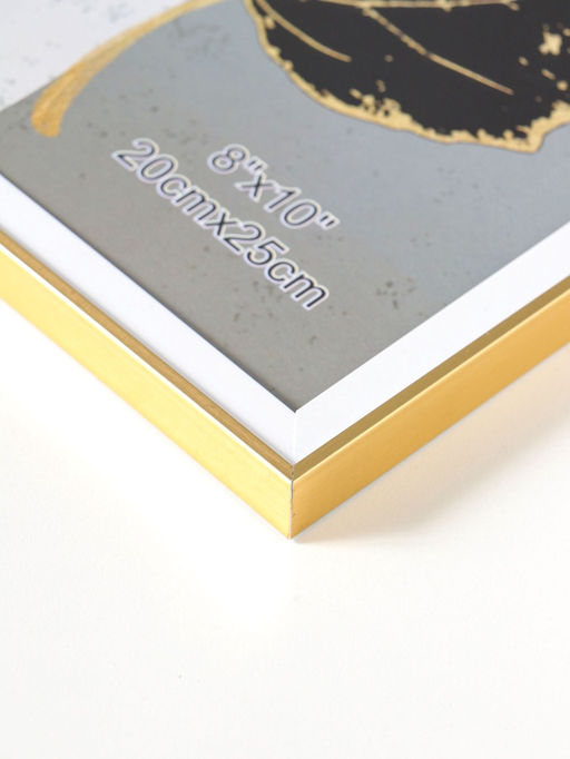 Фоторамка для фото 20×25 см «Современная классика», пластик, под золото и белый, 26×20.8×1.5 см