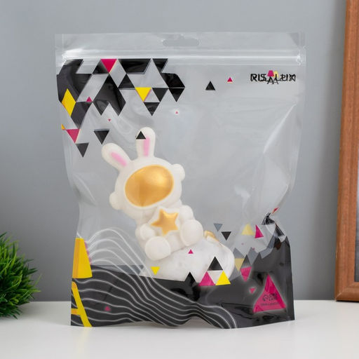 Фигурка светящаяся RISALUX «Заяц со звездой на Сатурне», LED-ночник, 2 Вт, LR44 5×8×13 см