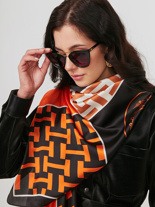 Большой, мягкий, тонкий и очень нежный двусторонний палантин - Tantino фото 10