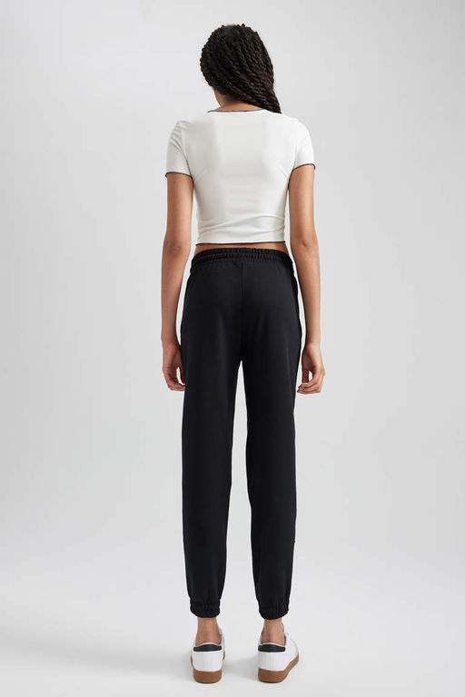 Длинные спортивные штаны стандартного кроя с эластичной окантовкой - Defacto фото 6