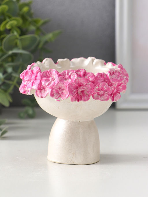 Подсвечник на 1 свечу Девочка в венке малая, 7.5?9?8 см, перламутр - Хорошие сувениры фото 3