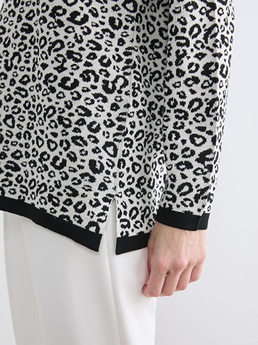 Bisiklet Yaka Leopar Desenli Kad?n Triko Kazak