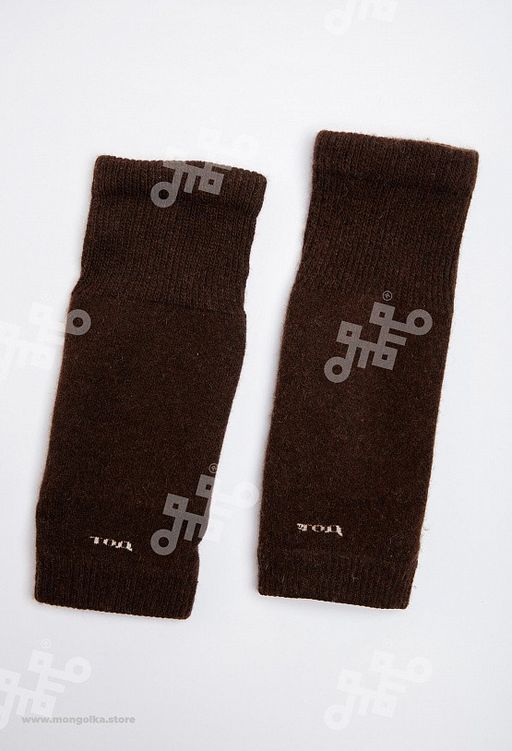 +Наколенники короткие из монгольской шерсти, применяются при различных заболеваниях