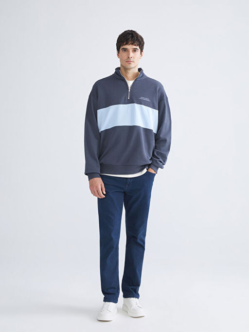 Dik Yaka Uzun Kollu Bask?l? Erkek Sweatshirt