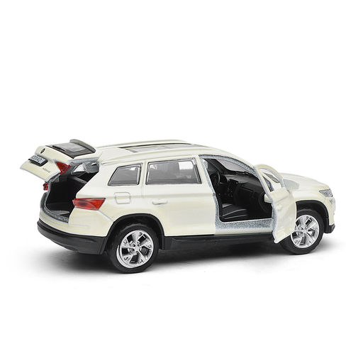 Машина металл "Skoda Kodiaq", 12 см, (откр дв, багаж, белый) инерц, в коробке