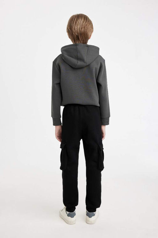 Черные школьные спортивные штаны карго с карманами для мальчиков - Defacto фото 5