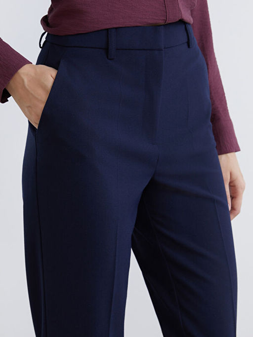 Standart Fit Kad?n Pantolon