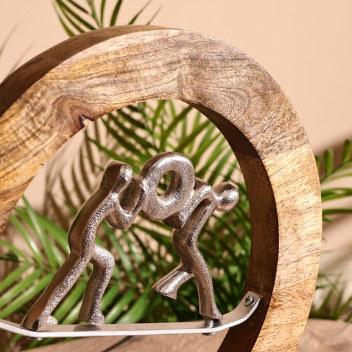 Сувенир интерьерный в деревянном кольце «Труд», 30×8×33 см