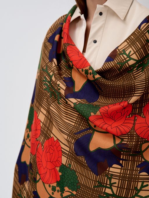 В составе ШЕРСТЬ Палантин