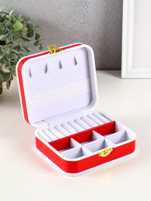 Шкатулка для украшений Giulia, пластик, кожзам, 6 ячеек, 10 полос, красная, 13.5×11.5×5.5 см