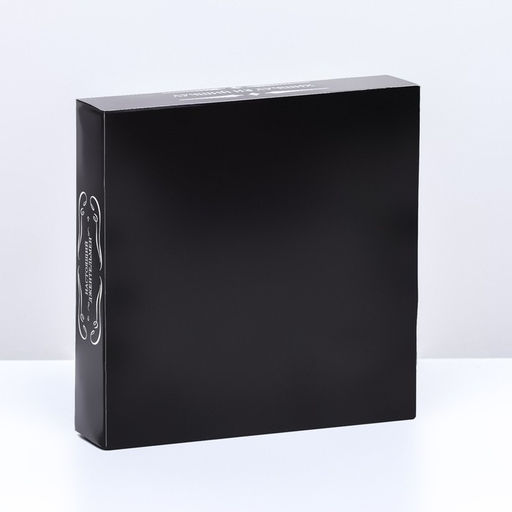 Коробка для 16 конфет, Настоящий мужчина 17.7?17.7?3.8 см