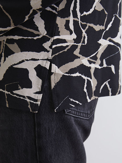 Kay?k Yaka Desenli Kad?n Ti??rt