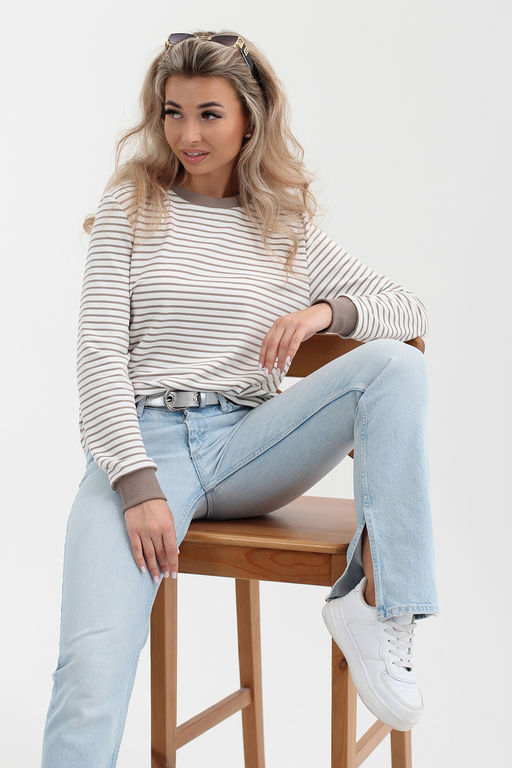 Лера лонгслив женский