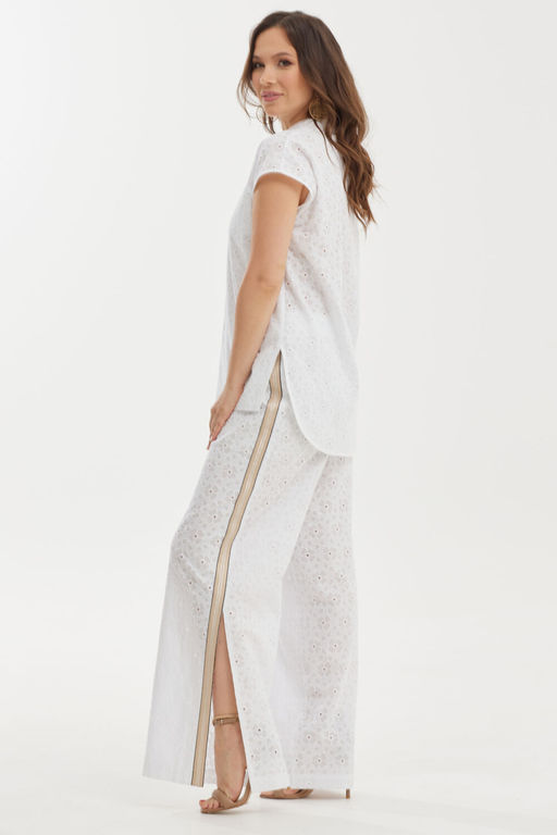 Костюм Magia mody 2459 белый