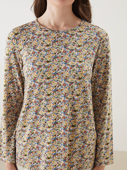 Bisiklet Yaka Desenli Kad?n Ti??rt