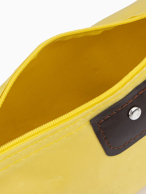 Цена за 2 шт. Косметичка простая на молнии, маленькая, жёлтая