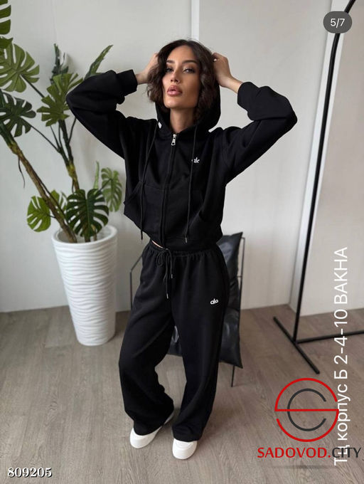 Женский спортивный костюм - Bruno фото 5