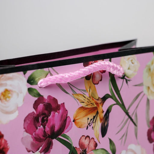 Цена за 2 шт. Пакет ламинированный «Самой красивой», MS 18 х 23 х 8 см