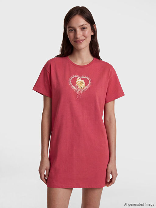 Bisiklet Yaka Bask?l? Kad?n Gecelik