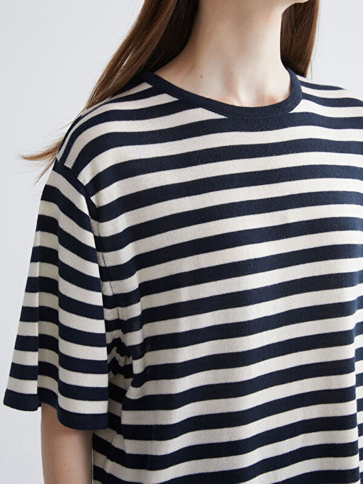 Bisiklet Yaka ?izgili Kad?n Triko Kazak