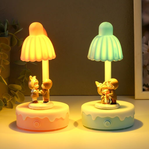 Фигурка светящаяся Малыш дарит сердечко, 8?8?16 см, МИКС